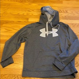Hoodie under armour